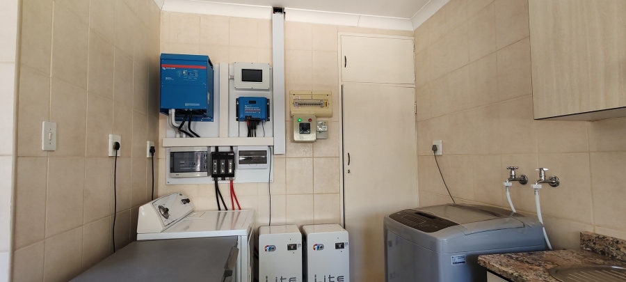 5 Bedroom Property for Sale in Parys Free State